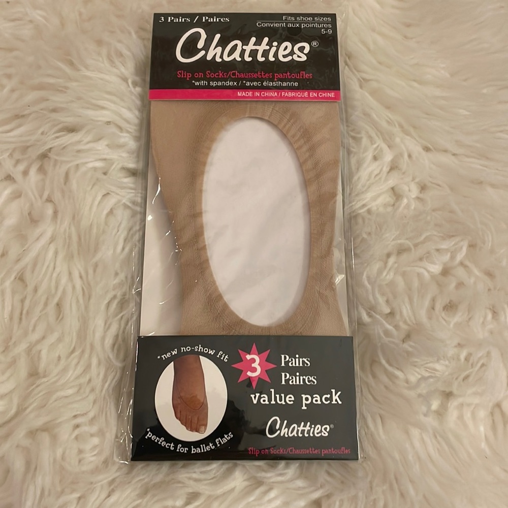 NWT Chatties Slip on Socks